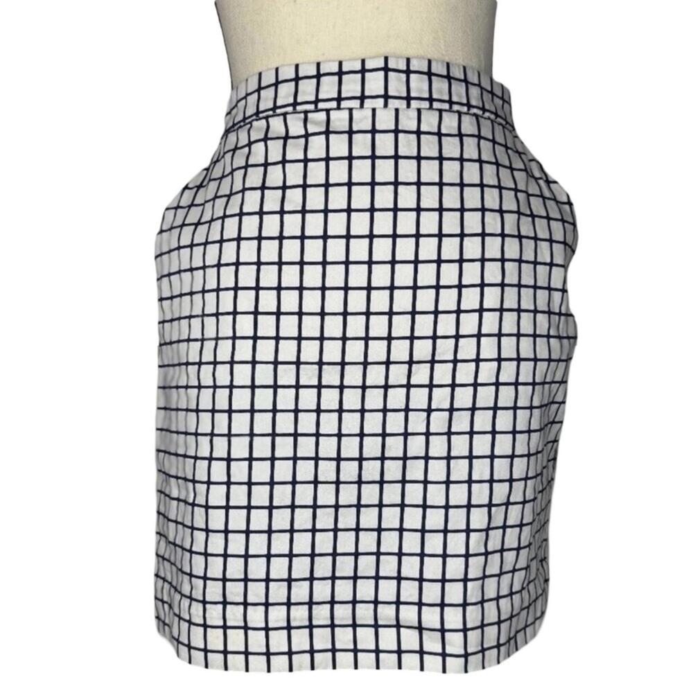 Tommy Hilfiger Black and White Checkered Mini Skirt with Pockets Size 2